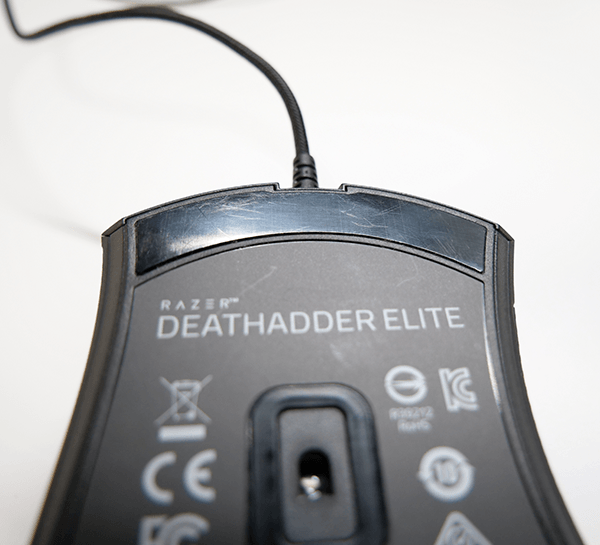 レビュー Razerのゲーミングマウスdeathadder Elite お手頃な価格で初心者におすすめの超定番マウス はせぽん